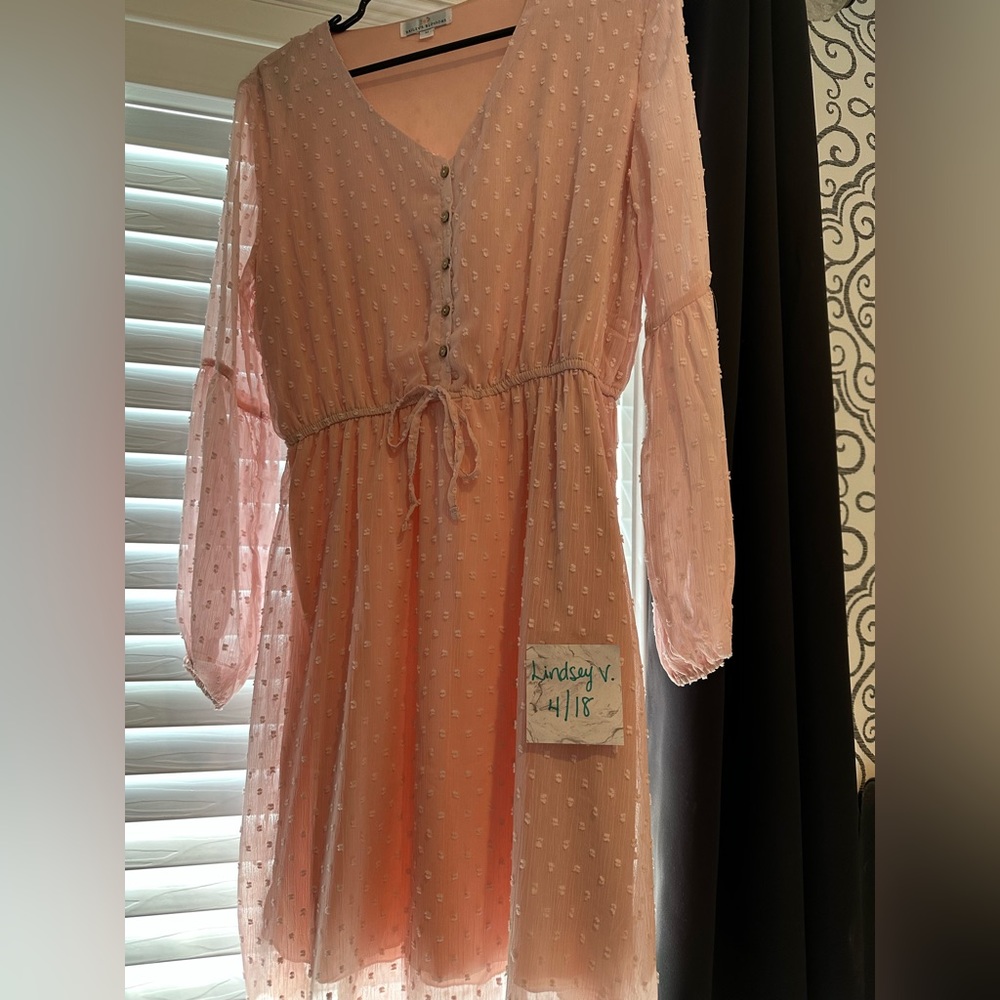 Bailey’s Blossoms Medium Dress EUC Only worn once for pics.
